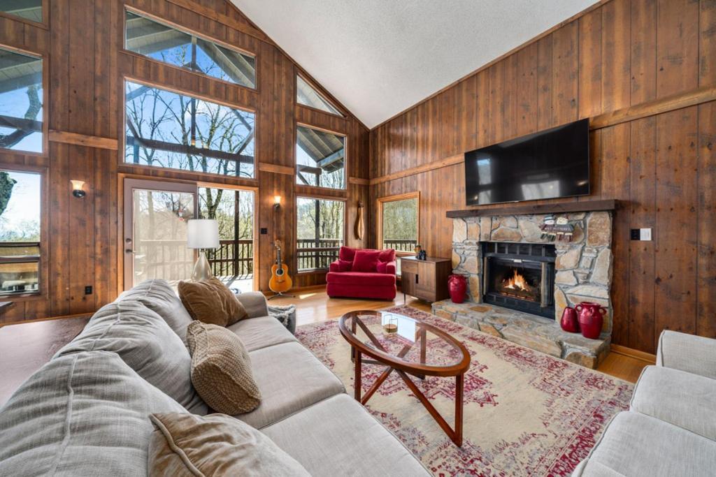 Wolf Ridge Retreat Villa Swiss Luaran gambar