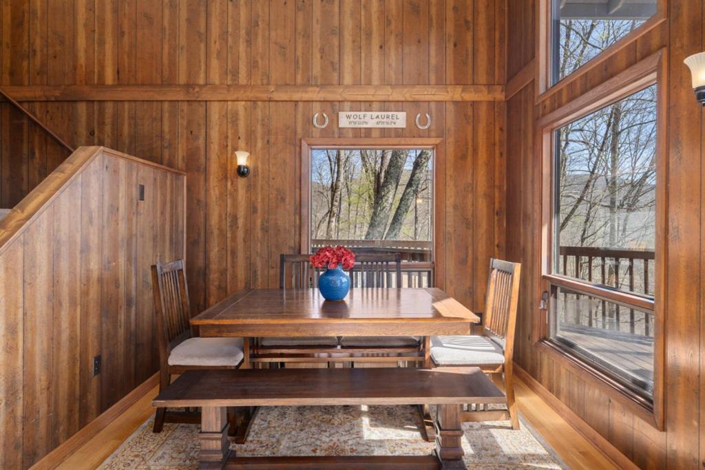 Wolf Ridge Retreat Villa Swiss Luaran gambar